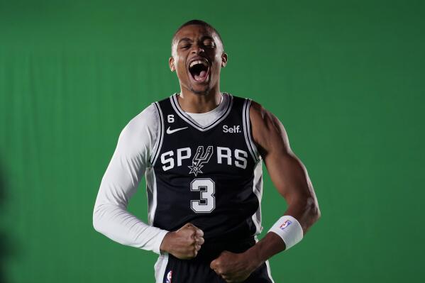 Spurs basketball roster hot sale